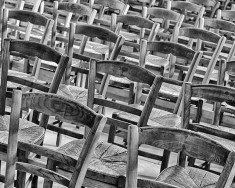 Chaise vide expatriation émigration (Crédits dominique cappronnier, licence Creative Commons)