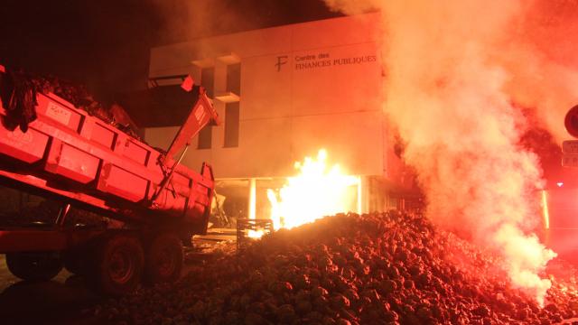 la-msa-et-le-centre-des-impots-incendies